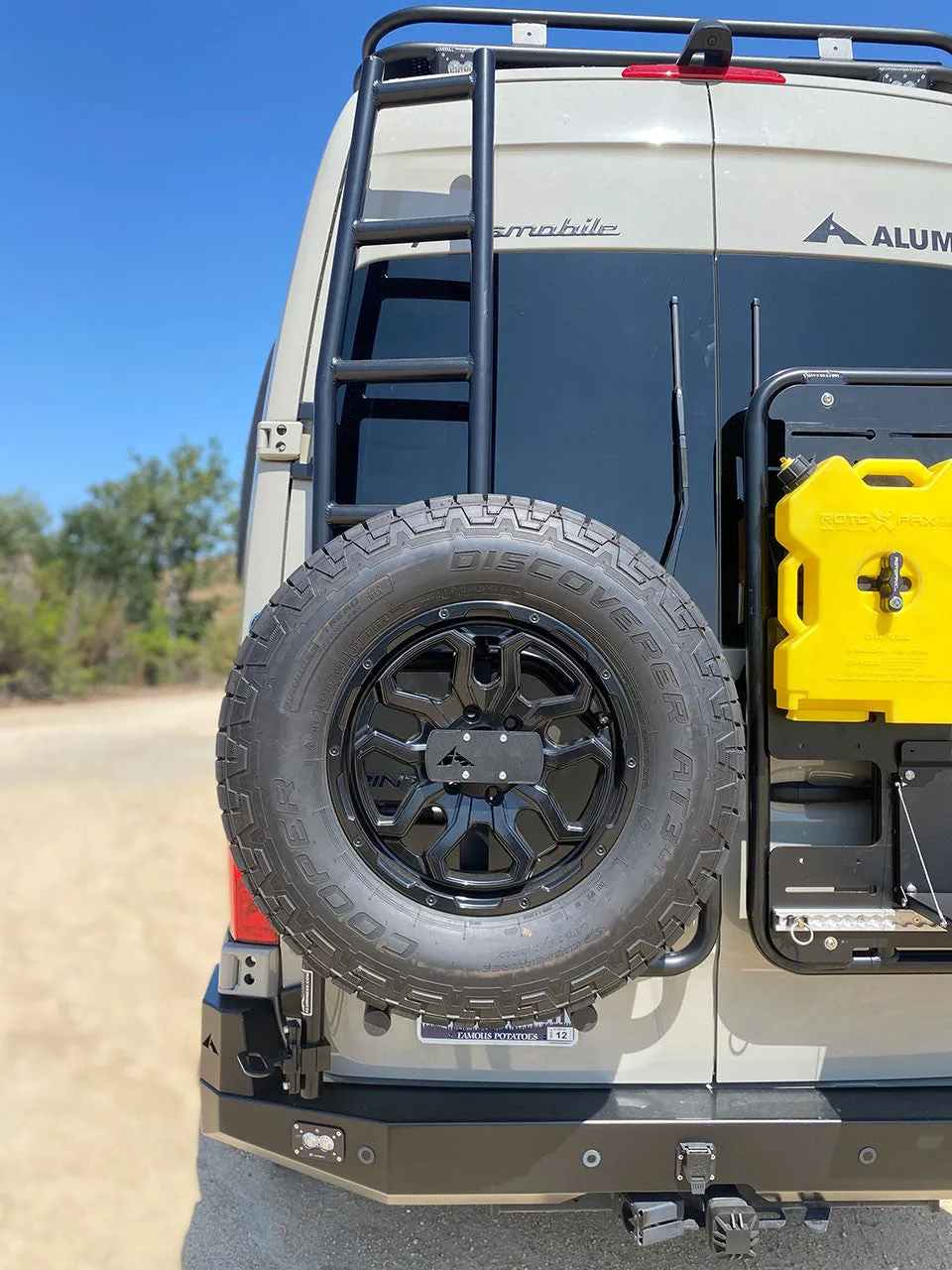 Aluminess Rear Door Ladder Combo – Sprinter 2019  VS30