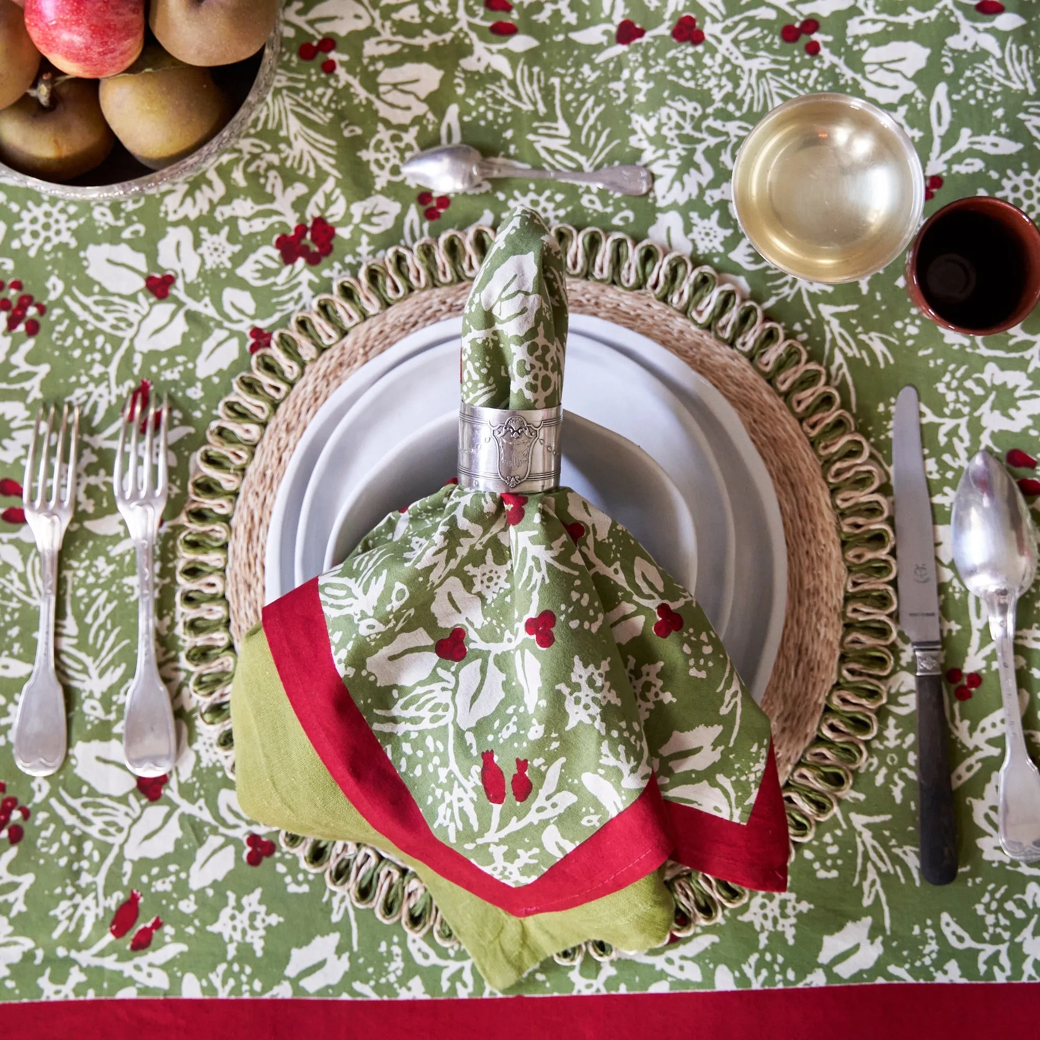 Baies de Houx Red & Green Napkins  - Set of 6