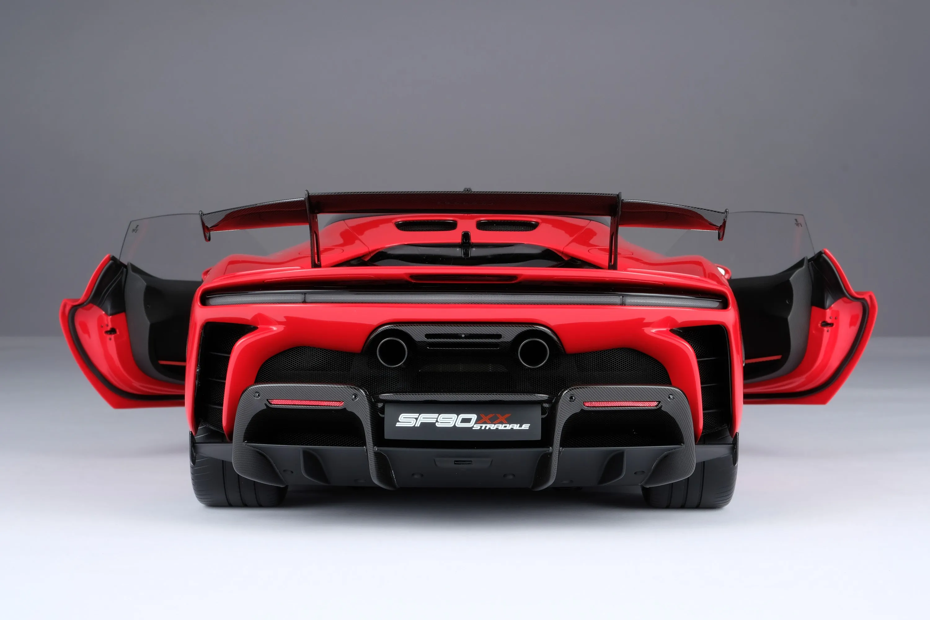 Ferrari SF90 XX Stradale (2023)
