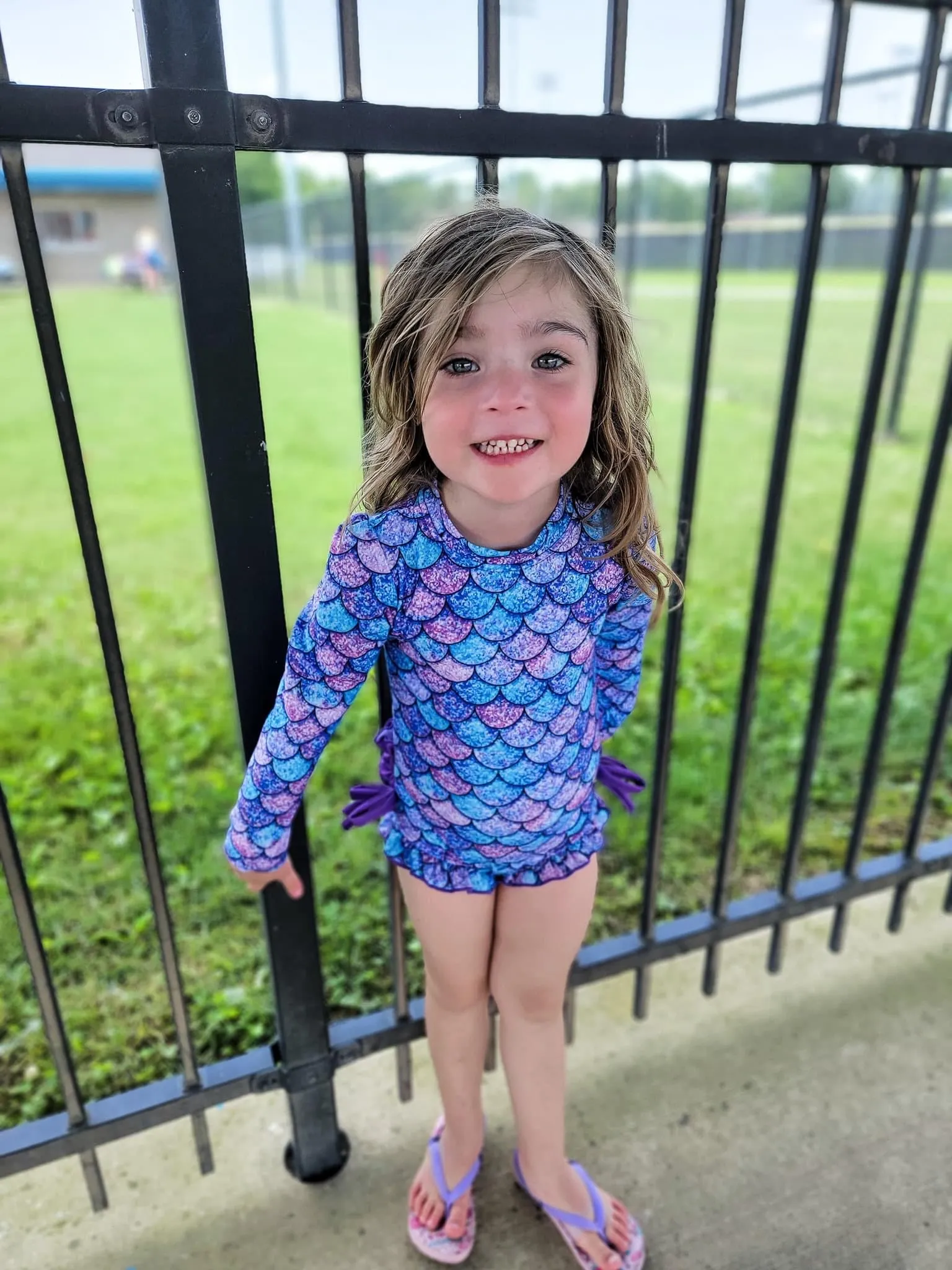 Long Sleeve Mermaid Scales 1 Pc Rash Guard Swimsuit