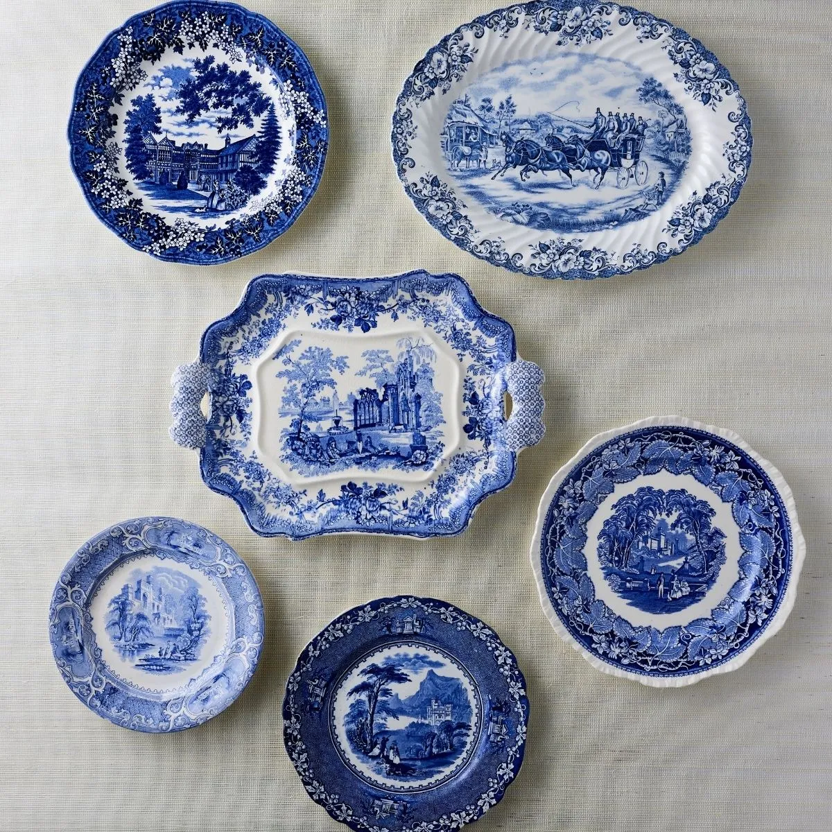 Mason's Blue and White Park Stroll Plate