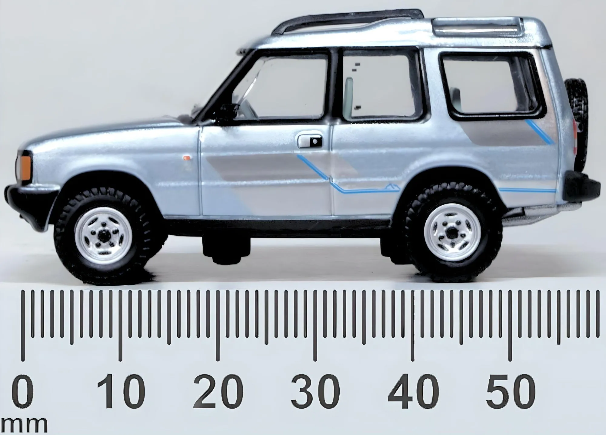 Oxford Diecast Land Rover Discovery 1 Mistrale