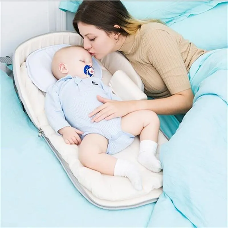 Portable Multifunction Baby Cot / Backpack